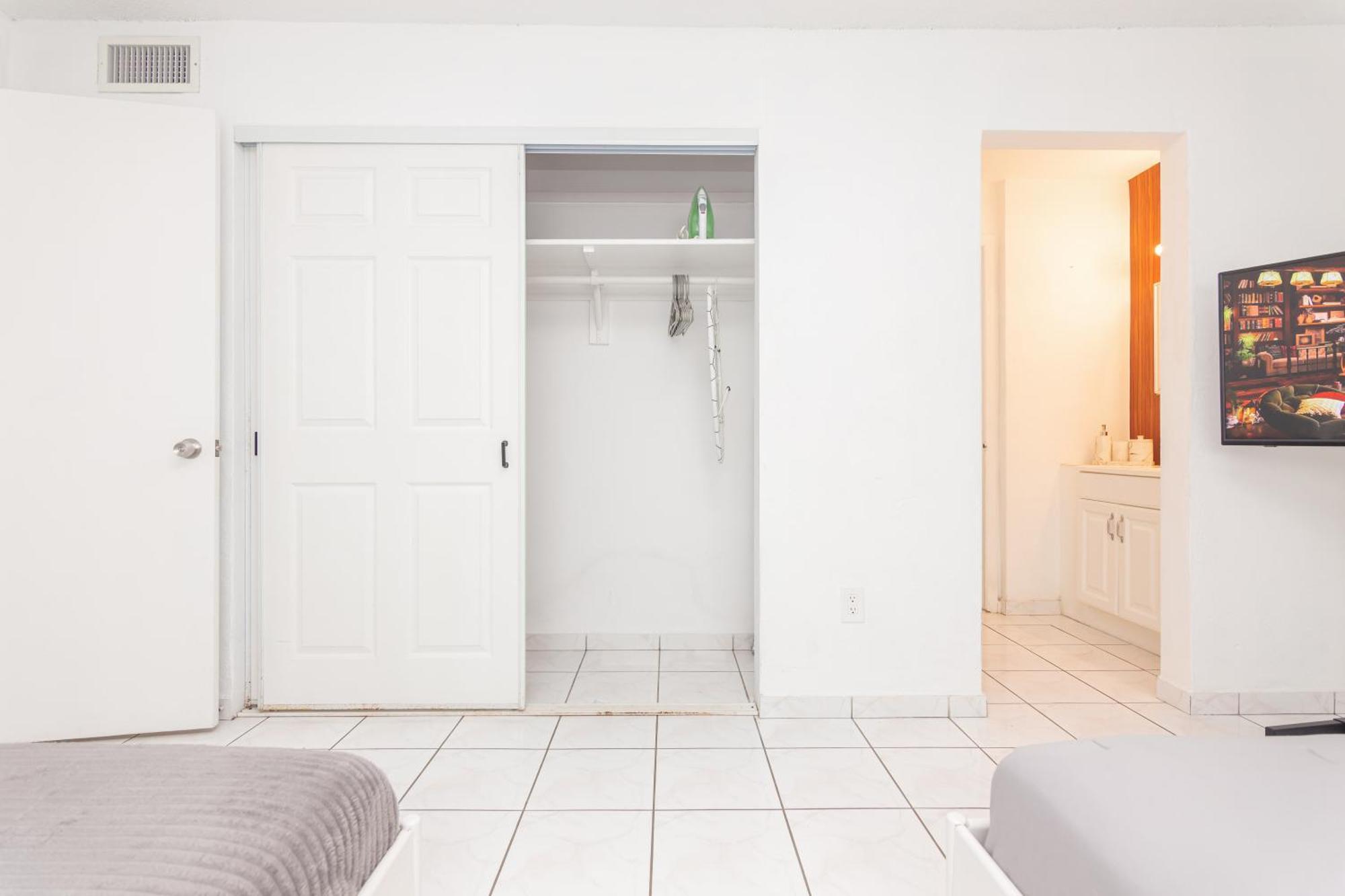 One Bedroom Apartment - With Parking & Balcony - Heart Of Wynwood Miami Eksteriør billede