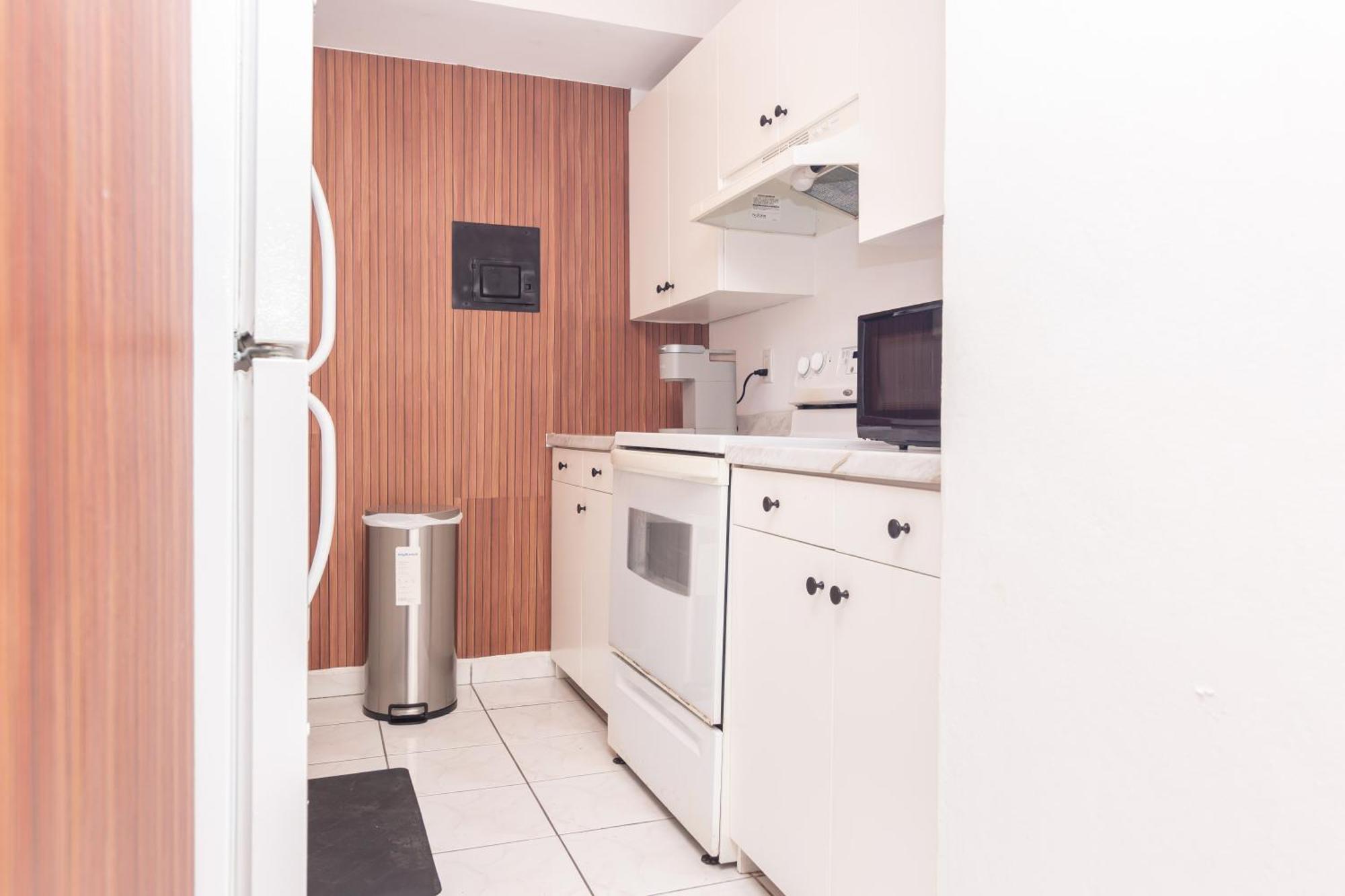 One Bedroom Apartment - With Parking & Balcony - Heart Of Wynwood Miami Eksteriør billede